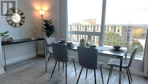 801 - 326 Major Mackenzie Drive E, Richmond Hill, ON - Indoor Photo Showing Dining Room