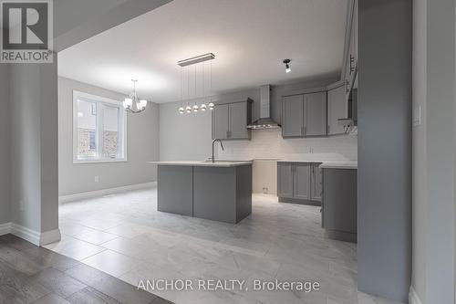 3465 Oriole Circle E, London, ON - Indoor Photo Showing Kitchen