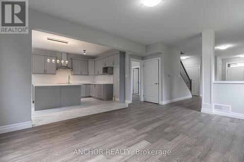 3465 Oriole Circle E, London, ON - Indoor Photo Showing Kitchen