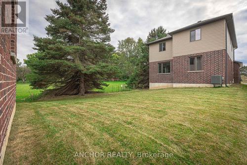 3465 Oriole Circle E, London, ON - Outdoor