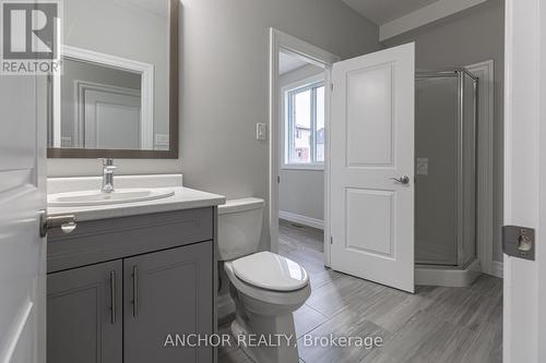 3465 Oriole Circle E, London, ON - Indoor Photo Showing Bathroom