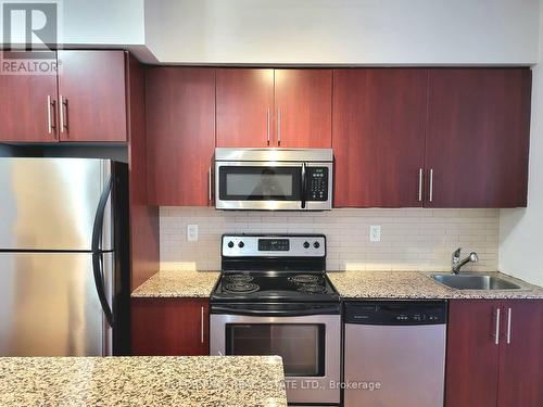 4005 - 55 Bremner Boulevard, Toronto, ON - Indoor Photo Showing Kitchen With Stainless Steel Kitchen With Upgraded Kitchen