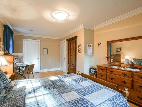 Master bedroom - 102 Rue Des Primeroses, Saint-Colomban, QC - Indoor Photo Showing Bedroom