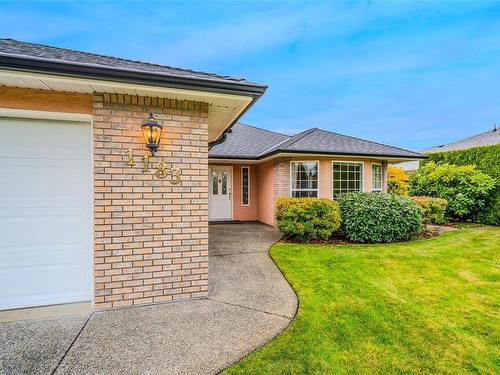 1183 Wellington Dr, Qualicum Beach, BC 