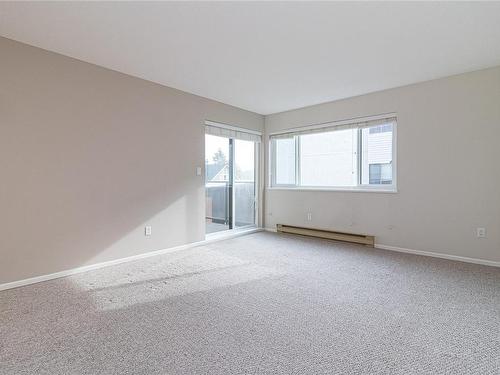 309-2757 Quadra St, Victoria, BC - Indoor Photo Showing Other Room