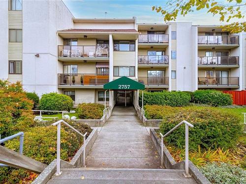 309-2757 Quadra St, Victoria, BC - Outdoor With Balcony With Facade