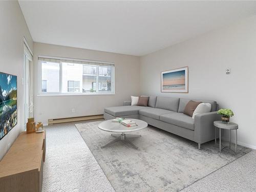 309-2757 Quadra St, Victoria, BC - Indoor Photo Showing Living Room