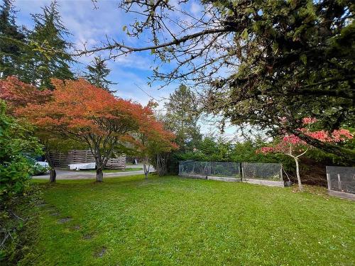 131 Fer De Lance Rd, Salt Spring, BC 