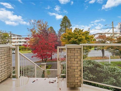 203-1155 Yates St, Victoria, BC - Outdoor With Balcony