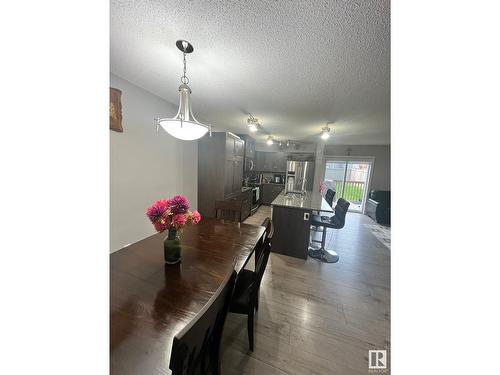 1105 33A St Nw, Edmonton, AB - Indoor Photo Showing Dining Room