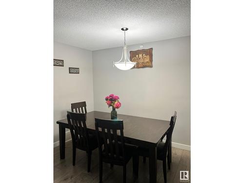 1105 33A St Nw, Edmonton, AB - Indoor Photo Showing Dining Room