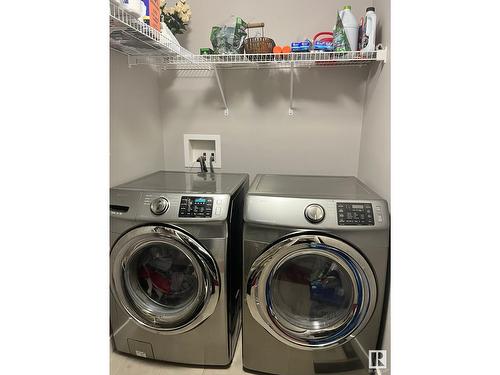 1105 33A St Nw, Edmonton, AB - Indoor Photo Showing Laundry Room