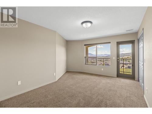 1108 Burgess Way, Kamloops, BC - Indoor Photo Showing Other Room