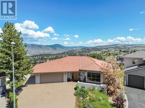 1108 Burgess Way, Kamloops, BC - Outdoor