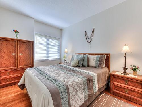 Chambre Ã Â coucher - R-04-4625 Av. Félix-Leclerc, Montréal (Saint-Laurent), QC - Indoor Photo Showing Bedroom