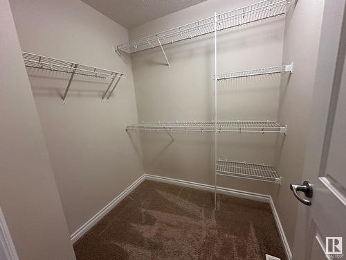 1405 25 Av Nw, Edmonton, AB - Indoor With Storage