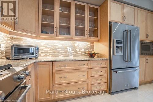 3101 Cornell, Oakville, ON - Indoor Photo Showing Kitchen