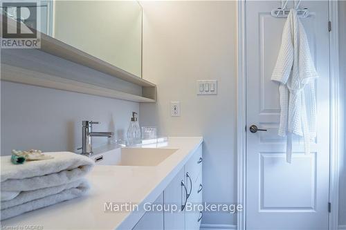 3101 Cornell, Oakville, ON -  Photo Showing Bathroom