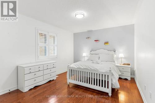 207 Gardenbrooke Trail, Brampton, ON - Indoor Photo Showing Bedroom