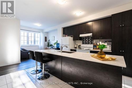 28 - 68 First Street, Orangeville, ON - Indoor Photo Showing Kitchen With Double Sink