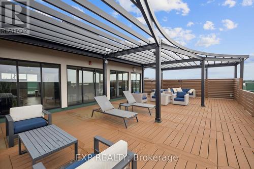 300G Fourth Avenue, St. Catharines, ON - Outdoor With Deck Patio Veranda With Exterior