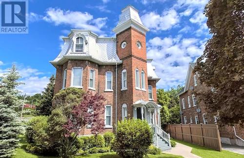 5 - 116 King Street, Quinte West, ON - Outdoor With Facade