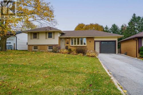 297 Drury Lane, Strathroy-Caradoc (Nw), ON - Outdoor With Facade