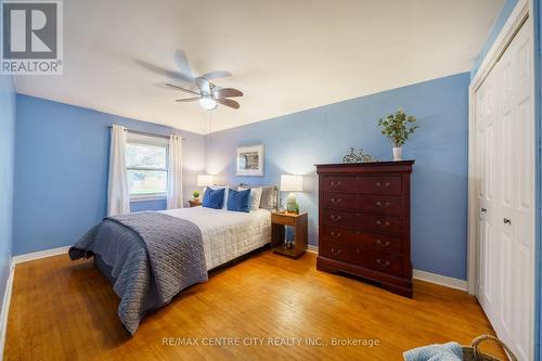 297 Drury Lane, Strathroy-Caradoc (Nw), ON - Indoor Photo Showing Bedroom