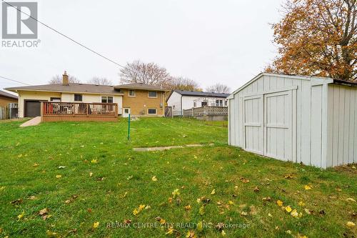 297 Drury Lane, Strathroy-Caradoc (Nw), ON - Outdoor With Deck Patio Veranda With Backyard