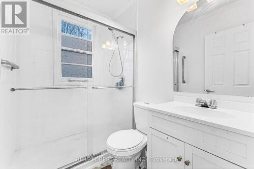 1466 Trafalgar Street, London, ON - Indoor Photo Showing Bathroom