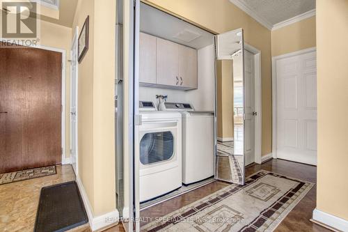 2410 - 22 Hanover Road, Brampton, ON - Indoor Photo Showing Laundry Room