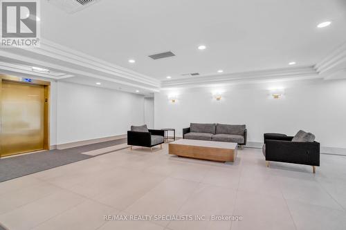 2410 - 22 Hanover Road, Brampton, ON - Indoor