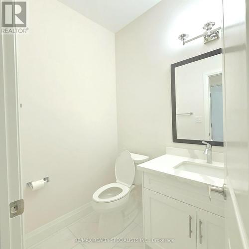 118 King Street E, Ingersoll, ON - Indoor Photo Showing Bathroom