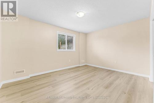 485 Nova Scotia Court, Woodstock, ON - Indoor Photo Showing Other Room