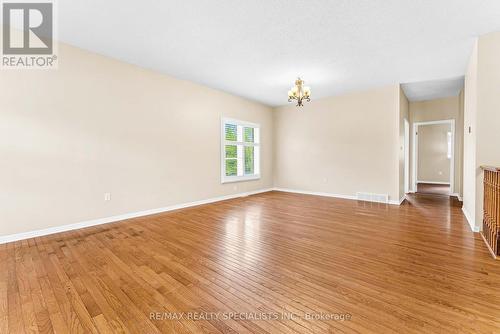 485 Nova Scotia Court, Woodstock, ON - Indoor Photo Showing Other Room