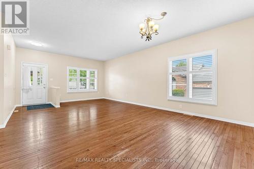 485 Nova Scotia Court, Woodstock, ON - Indoor Photo Showing Other Room