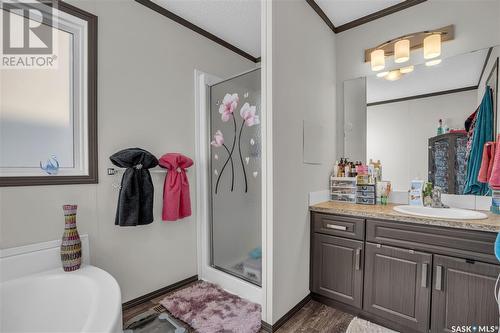 5 Garrettsee Street, Duval, SK - Indoor Photo Showing Bathroom