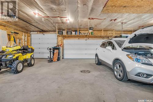 5 Garrettsee Street, Duval, SK - Indoor Photo Showing Garage