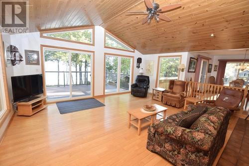 9 Kennedy Rd, Blind River, ON - Indoor Photo Showing Living Room