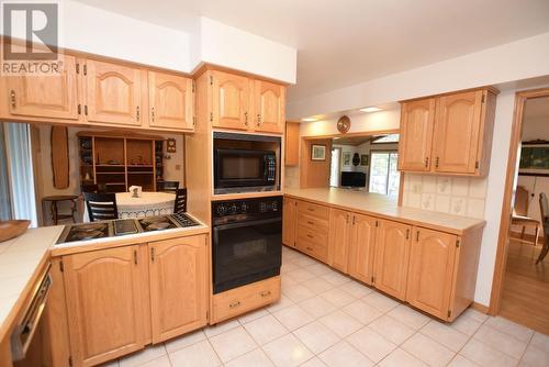 9 Kennedy Rd, Blind River, ON - Indoor Photo Showing Kitchen