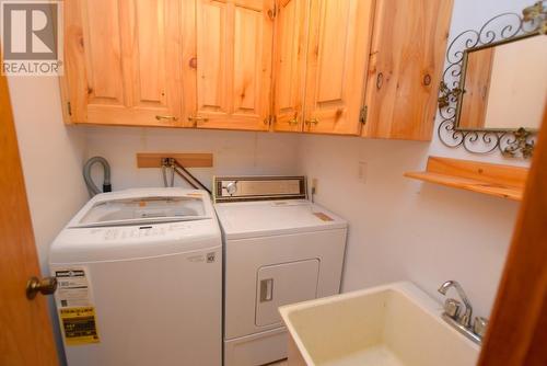 9 Kennedy Rd, Blind River, ON - Indoor Photo Showing Laundry Room