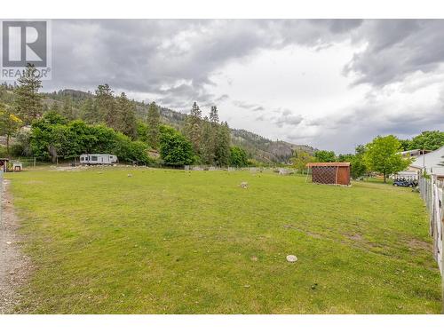 14612 Garnet Avenue, Summerland, BC - Outdoor