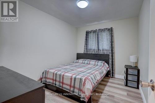 1431 Park Road S, Oshawa, ON - Indoor Photo Showing Bedroom