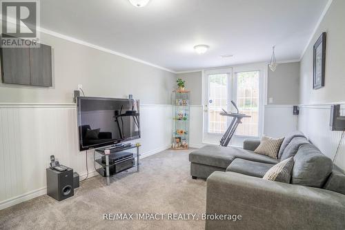 44 Plumridge Court, Ajax, ON - Indoor