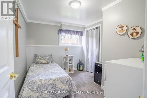 44 Plumridge Court, Ajax, ON - Indoor Photo Showing Bedroom