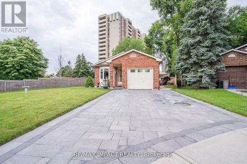 44 Plumridge Court, Ajax, ON - Outdoor With Facade