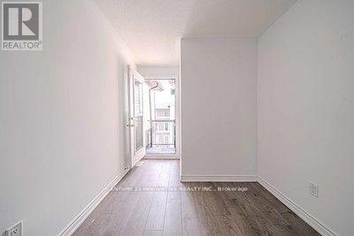 388 Okanagan Path, Oshawa, ON - Indoor Photo Showing Other Room