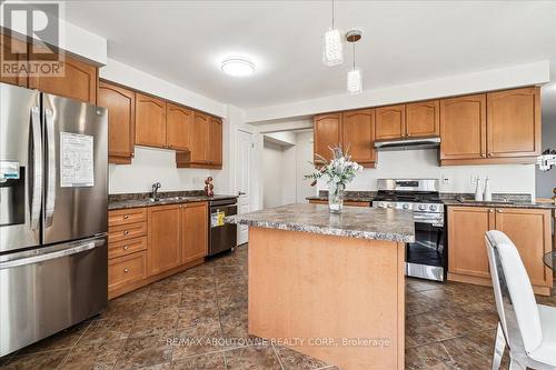 342 Dymott Avenue, Milton, ON - Indoor Photo Showing Kitchen With Stainless Steel Kitchen