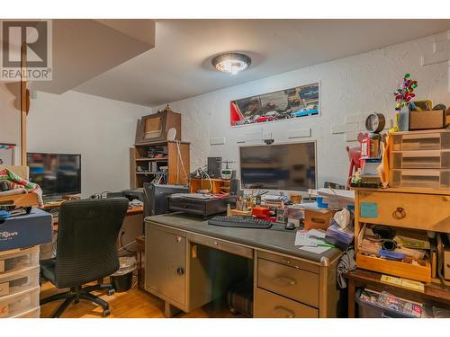 2196 Eighth Avenue, Trail, BC - Indoor Photo Showing Office