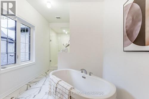 307 Coronation Road, Whitby, ON - Indoor Photo Showing Bathroom